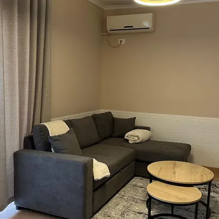 Hearth Of Тирана